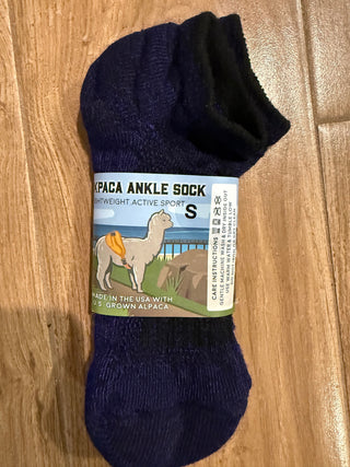 BOLD BACKPACA Ankle Socks